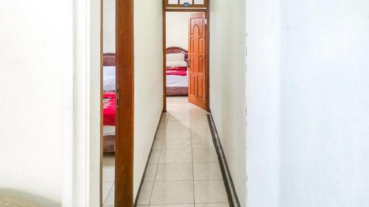 Villa Al Barokah Syariah Family Mitra Reddoorz Near Sarangan Lake Buitenkant foto