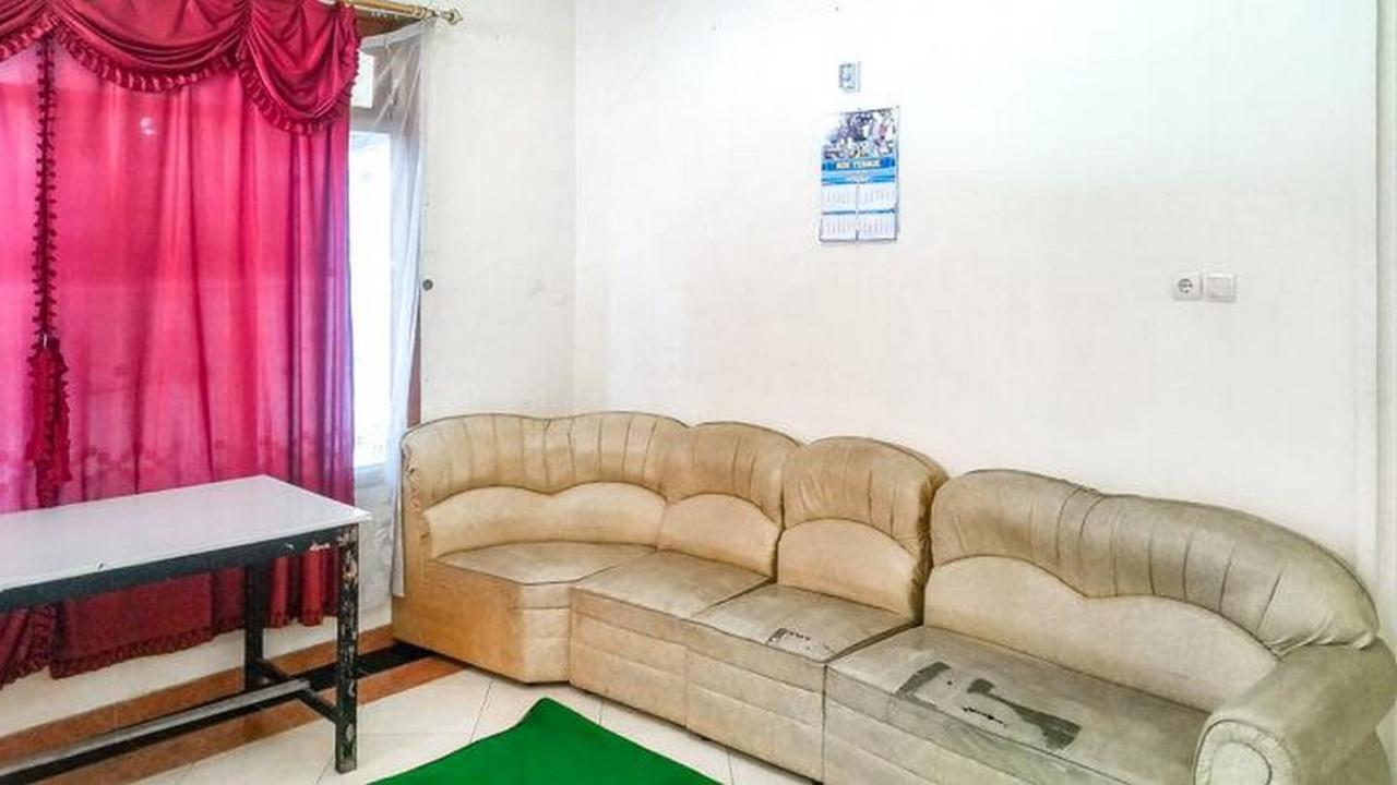Villa Al Barokah Syariah Family Mitra Reddoorz Near Sarangan Lake Buitenkant foto