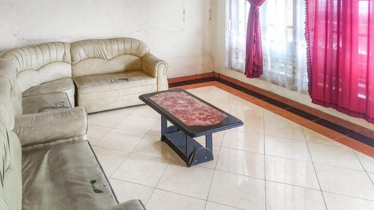 Villa Al Barokah Syariah Family Mitra Reddoorz Near Sarangan Lake Buitenkant foto